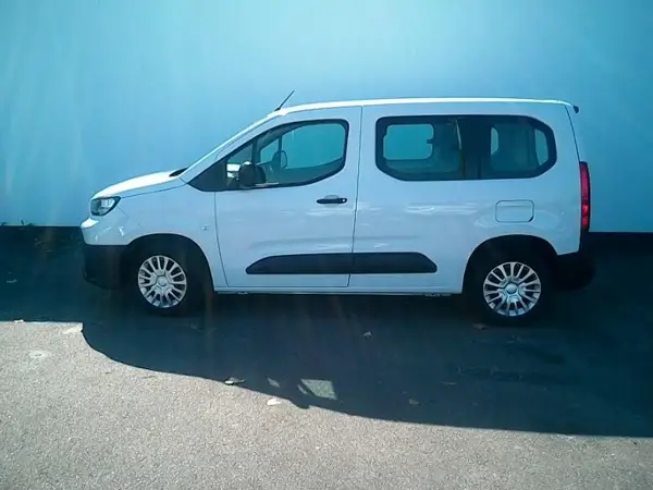 PROACE CITY VERSO